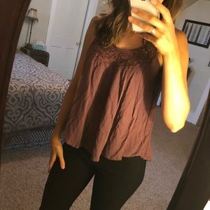 [AEO] Burgundy Crochet Scoop Neck Tank